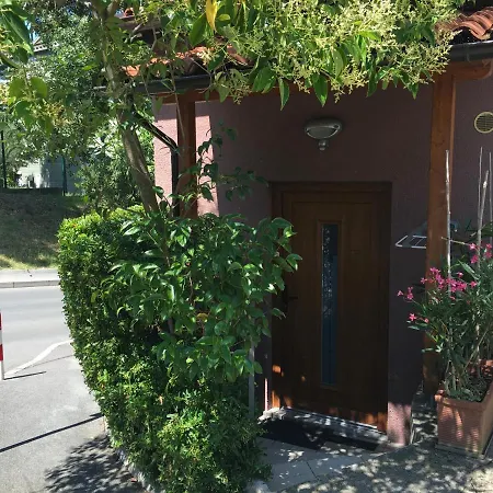 Lägenhet Apartma Baui *