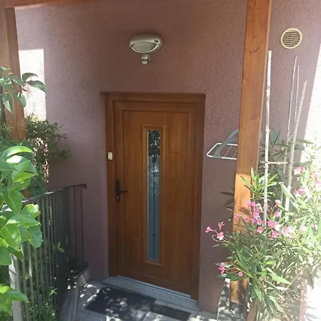 Apartma Baui Apartment *