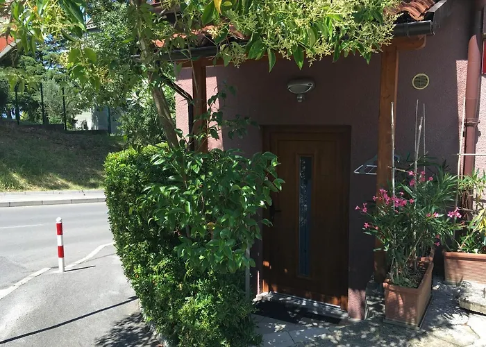 아파트 Apartma Baui *